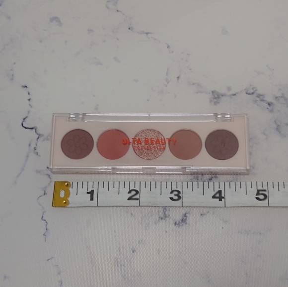 Ulta Beauty 6 Pan Eye Shadow Palette Sealed - Picture 5 of 5